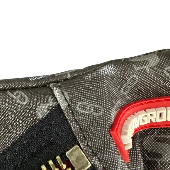 Sprayground Shark Mouth Fanny Pack Designer Belt Bag Crossbody Bag - Picture 9 of 16